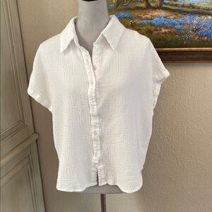 Elegant White Button-Down Shirt for Women